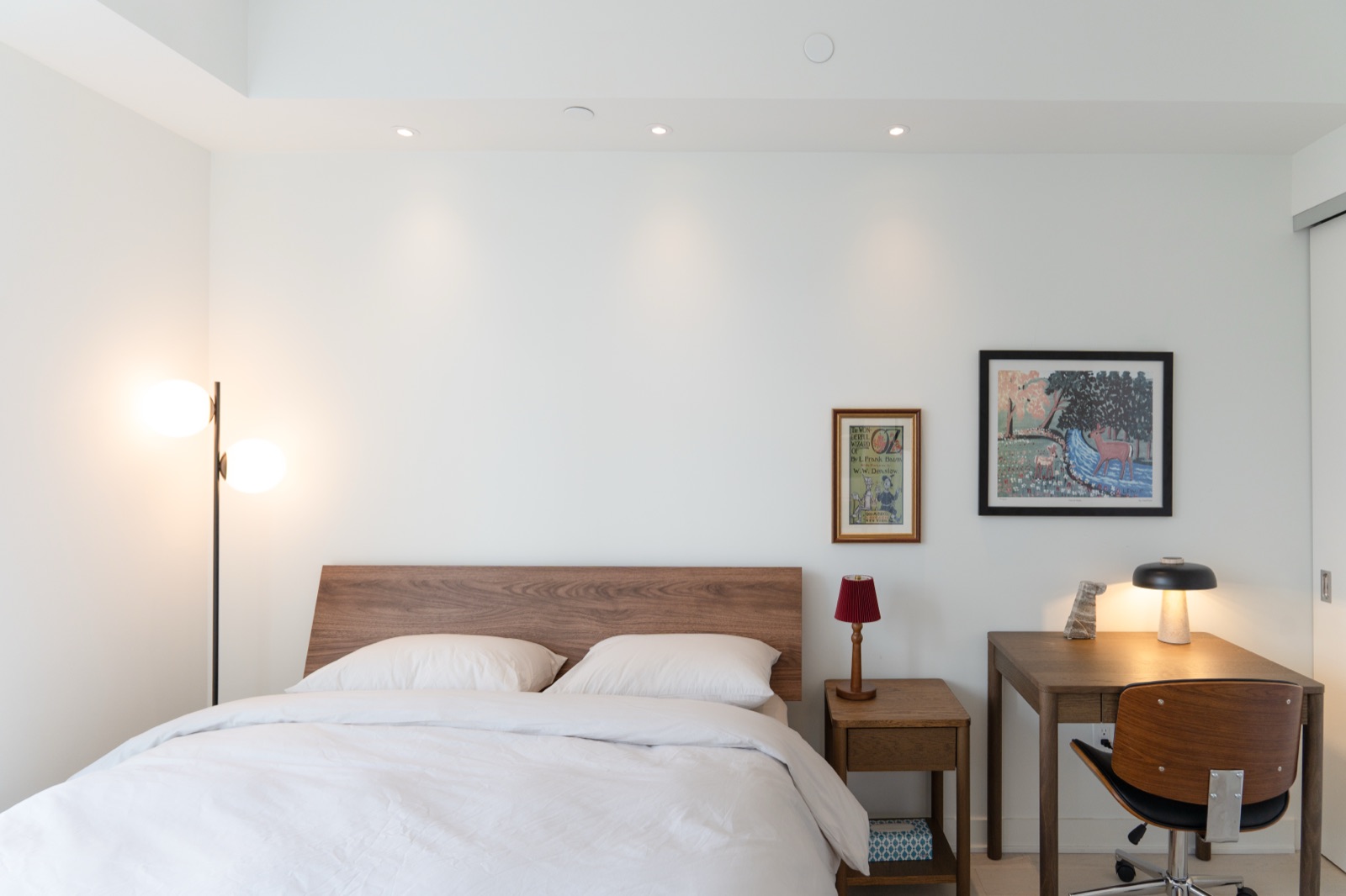 Yorkville bedroom with workspace